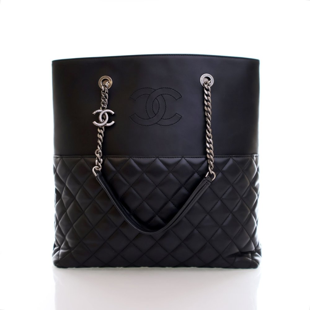 Chanel Urban Delight Chain Tote